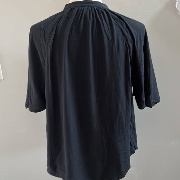 Banana republic flutter sleeve blouse - Picture 2 of 6